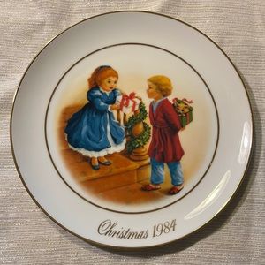 Norman Rockwell plate Christmas 1984 fourth edition Christmas memories 22k gold